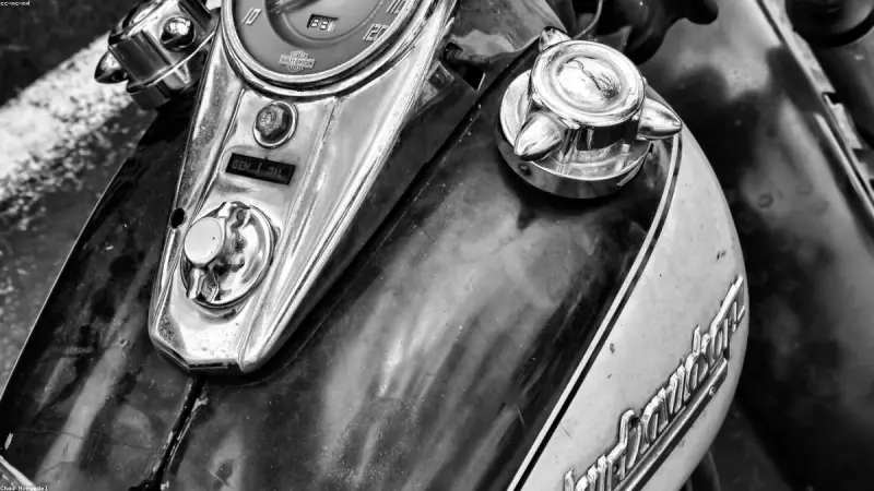 Royal Enfield Sales Report: Classic 350, Hunter & 650 Twins